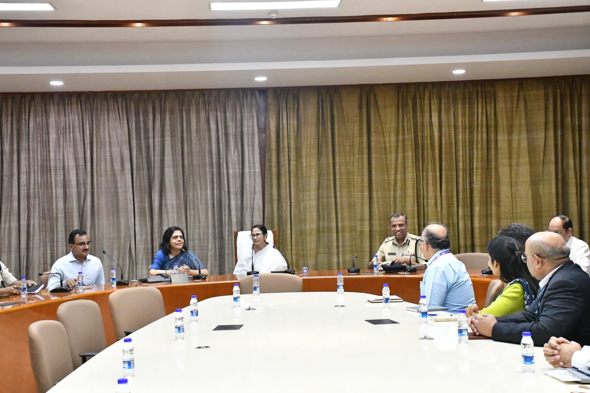 mamata-banerjee-lpg-crisis